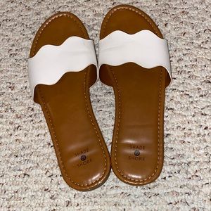 white wave sandals (3)